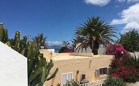 Hoplaco Beach Apartment